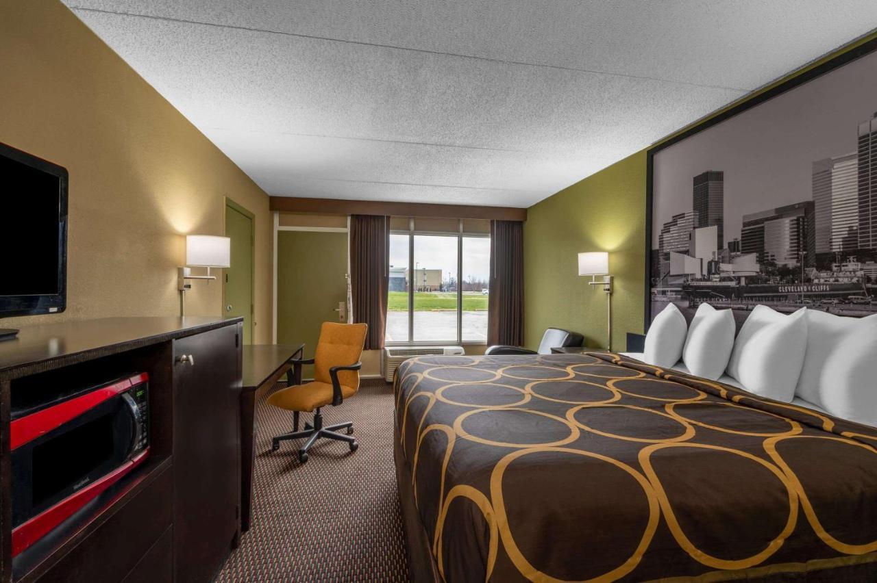 מלון Super 8 By Wyndham Perrysburg-Toledo מראה חיצוני תמונה