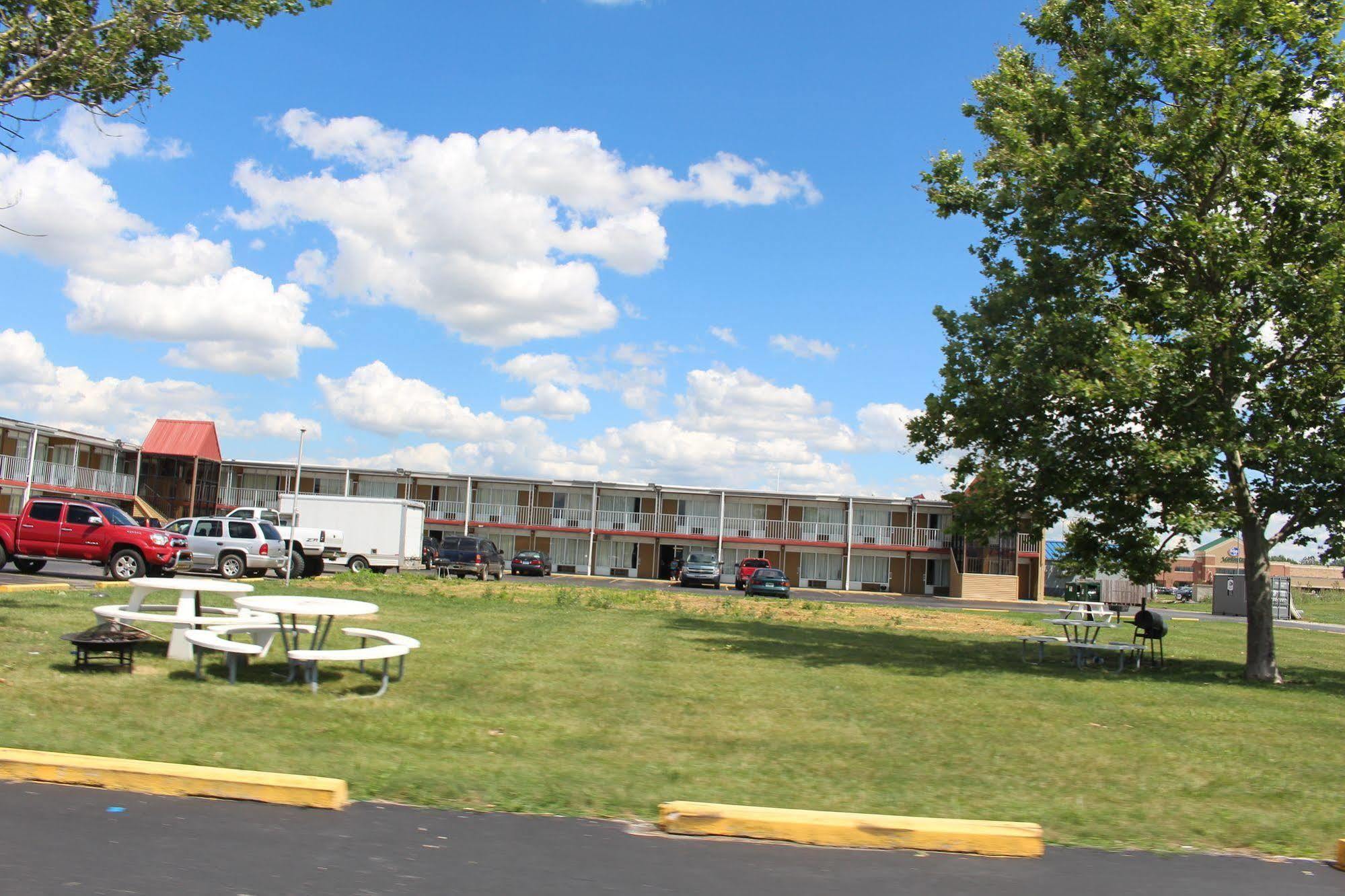 מלון Super 8 By Wyndham Perrysburg-Toledo מראה חיצוני תמונה
